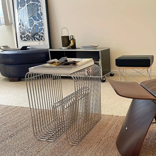 Arc — Table basse en métal argent