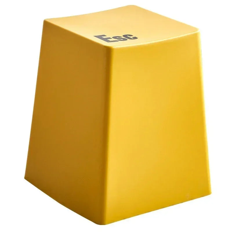 Tabouret clavier coloré – Repose-pieds design